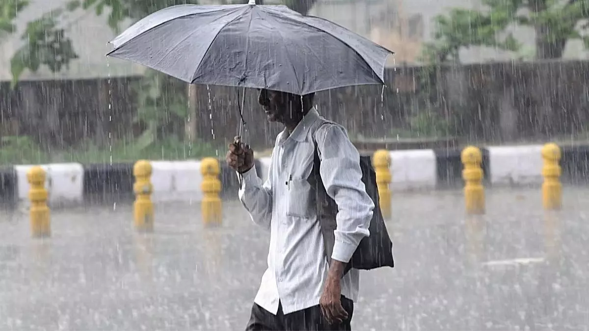 Bengaluru Weather: मंगलवार को शहर में बादल छाए रहेंगे Bengaluru Weather: मंगलवार को शहर में बादल छाए रहेंगे