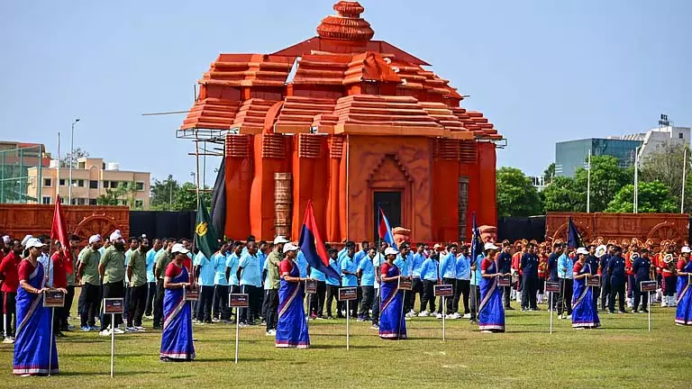 Odisha: अखिल भारतीय पुलिस हॉकी चैंपियनशिप शुरू Odisha: अखिल भारतीय पुलिस हॉकी चैंपियनशिप शुरू