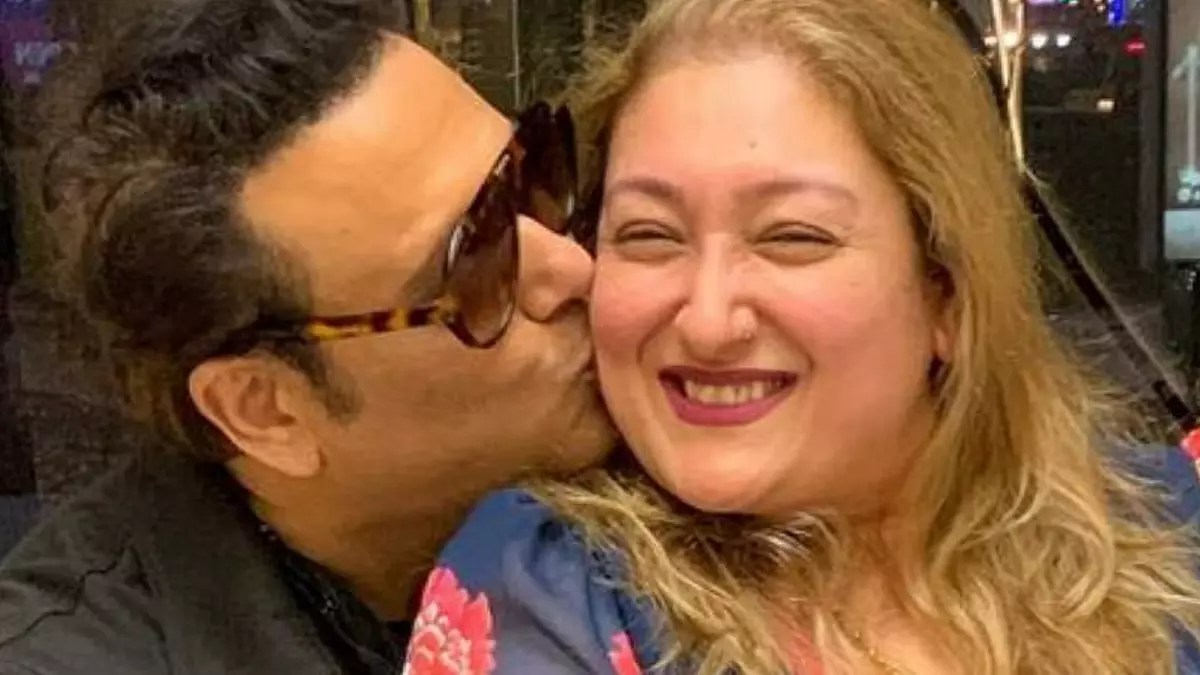 सुनीता आहूजा ने गोविंदा के साथ तलाक की अफवाहों को खारिज किया सुनीता आहूजा ने गोविंदा के साथ तलाक की अफवाहों को खारिज किया