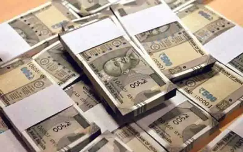 Himachal: केंद्र से एक लाख करोड़ रुपये का कर्ज माफ करने का आग्रह, कैबिनेट उप-पैनल ने सरकार से कहा Himachal: केंद्र से एक लाख करोड़ रुपये का कर्ज माफ करने का आग्रह, कैबिनेट उप-पैनल ने सरकार से कहा