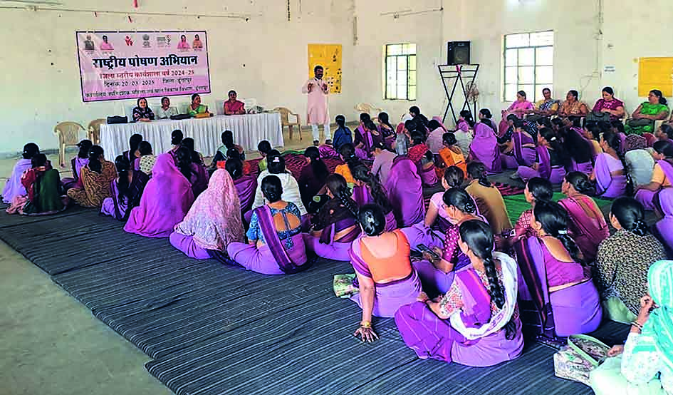 Churu: महिलाओं और बच्चों के पोषण के लिए जुटा प्रशासन, आरंभ हुआ विशेष जागरूकता अभियान Churu: महिलाओं और बच्चों के पोषण के लिए जुटा प्रशासन, आरंभ हुआ विशेष जागरूकता अभियान