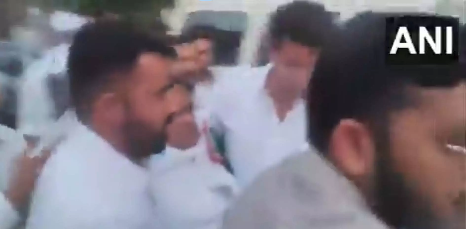 BIG BREAKING: पी. चिदंबरम की तबीयत बिगड़ी, अस्पताल में भर्ती BIG BREAKING: पी. चिदंबरम की तबीयत बिगड़ी, अस्पताल में भर्ती