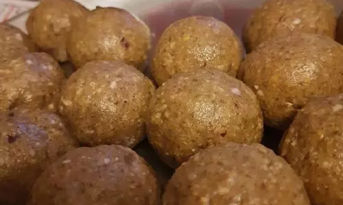 Sattu Laddu: सेहतमंद मिठाई गर्मियों के लिए एक बेहतरीन विकल्प Sattu Laddu: सेहतमंद मिठाई गर्मियों के लिए एक बेहतरीन विकल्प