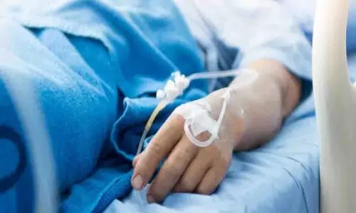 45 वर्षीय व्यक्ति ने मयूर विहार मेट्रो स्टेशन से छलांग लगाई, Hospital में भर्ती