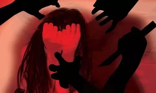 Mumbai: पनवेल में नाबालिग से बलात्कार और उसे गर्भवती करने के आरोप में एक व्यक्ति गिरफ्तार