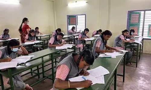 कक्षा 1-5 के लिए पूर्ण-वर्षीय परीक्षाएं शुरू: 1.4 मिलियन छात्र शामिल होंगे