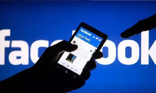 बना डाला फेक फेसबुक प्रोफाइल, IPS अफसर को बनाया निशाना, मचा हड़कंप बना डाला फेक फेसबुक प्रोफाइल, IPS अफसर को बनाया निशाना, मचा हड़कंप
