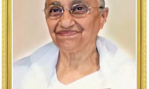 CM साय ने दादी मां रतनमोहिनी के निधन पर जताया दुःख CM साय ने दादी मां रतनमोहिनी के निधन पर जताया दुःख