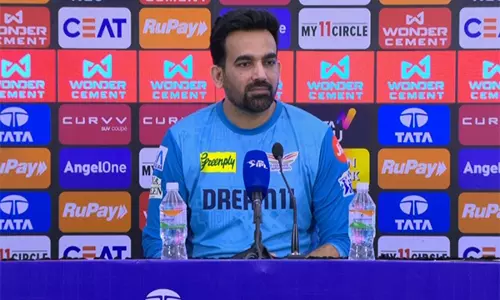 टीम इंडिया का कोच बनना सम्मान की बात होगी: Zaheer Khan टीम इंडिया का कोच बनना सम्मान की बात होगी: Zaheer Khan