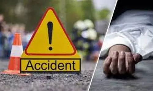 Bihar: तेज़ रफ्तार ट्रक ने कार को मारी सीधी टक्कर, दुल्हन सहित चार की मौत