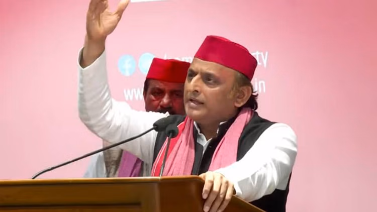 Lucknow: भाजपा अब हर सीमा लांघ रही है, अखिलेश यादव का तीखा हमला Lucknow: भाजपा अब हर सीमा लांघ रही है, अखिलेश यादव का तीखा हमला