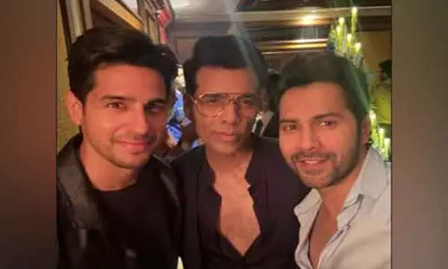 Karan Johar ने अपने स्टूडेंट ऑफ द ईयर स्टार वरुण धवन, सिद्धार्थ मल्होत्रा ​​के साथ तस्वीर शेयर की