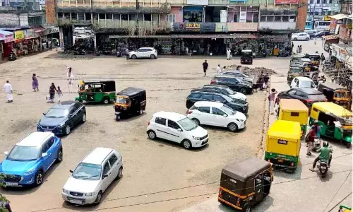 स्टैंड पर बसों का प्रवेश वर्जित; निजी वाहन प्रवेश कर सकते