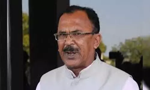 Jaipur: सिंधी भाषा सांस्कृतिक विरासत की पहचान नई पीढ़ी का सिंधी भाषा से बढ़ायें जुड़ाव- देवनानी Jaipur: सिंधी भाषा सांस्कृतिक विरासत की पहचान नई पीढ़ी का सिंधी भाषा से बढ़ायें जुड़ाव- देवनानी