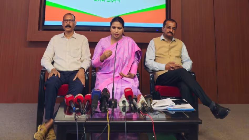 Assam : गोगोई वक्फ अधिनियम पर मगरमच्छ के आंसू बहा रहे Assam : गोगोई वक्फ अधिनियम पर मगरमच्छ के आंसू बहा रहे