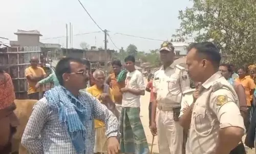 महिला ने दो मासूम बेटियों संग खत्म की जिंदगी, पूरे गांव में मातम