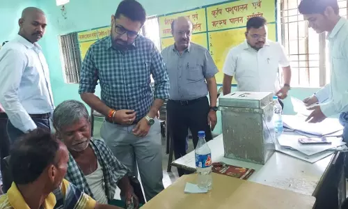 शासन की योजनाएं अंतिम व्यक्ति तक पहुंचे : कलेक्टर लंगेह