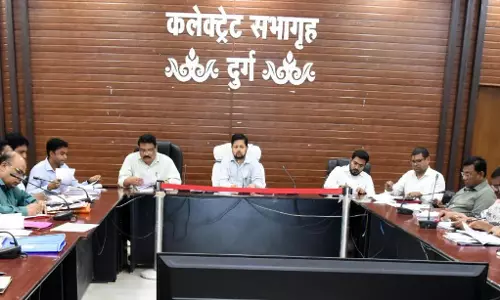 कलेक्टर के अनुमति बिना अधिकारी-कर्मचारियों की अवकाश स्वीकृत नहीं