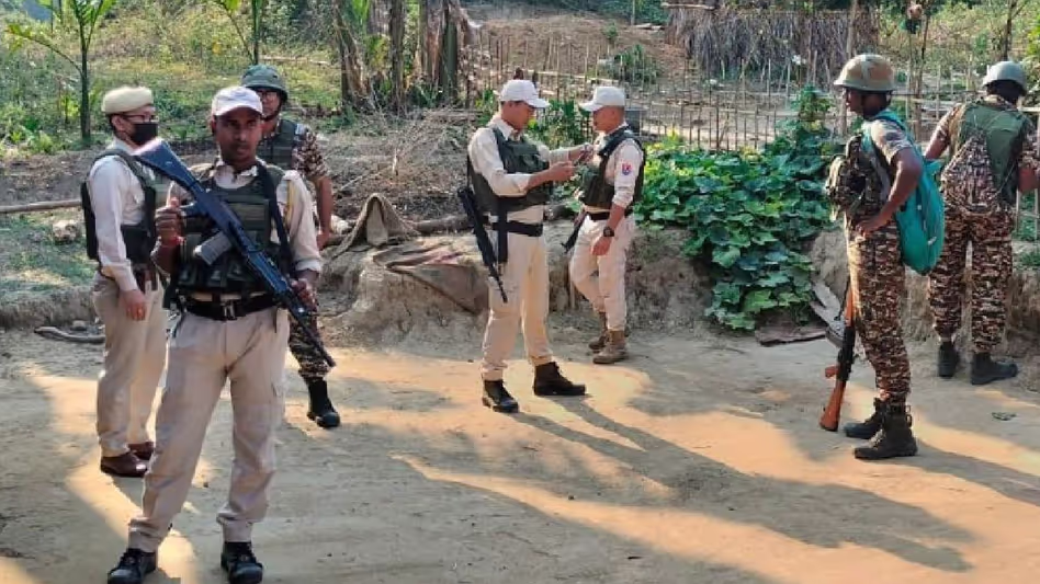 वक्फ अधिनियम पर हिंसक विरोध प्रदर्शन के बाद Manipur के लिलोंग में सुरक्षा बढ़ा दी गई वक्फ अधिनियम पर हिंसक विरोध प्रदर्शन के बाद Manipur के लिलोंग में सुरक्षा बढ़ा दी गई
