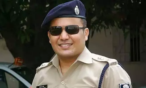 Bihar : पूर्व आईपीएस अधिकारी ने हिंदू सेना नाम से राजनीतिक पार्टी की घोषणा की