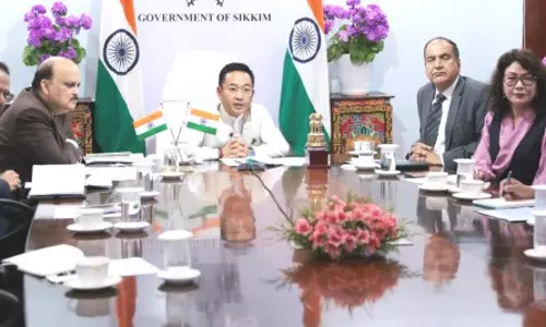 Sikkim : मुख्यमंत्री ने पूर्वोत्तर क्षेत्र विकास मंत्रालय की उच्च स्तरीय टास्क फोर्स बैठक में भाग लिया Sikkim : मुख्यमंत्री ने पूर्वोत्तर क्षेत्र विकास मंत्रालय की उच्च स्तरीय टास्क फोर्स बैठक में भाग लिया