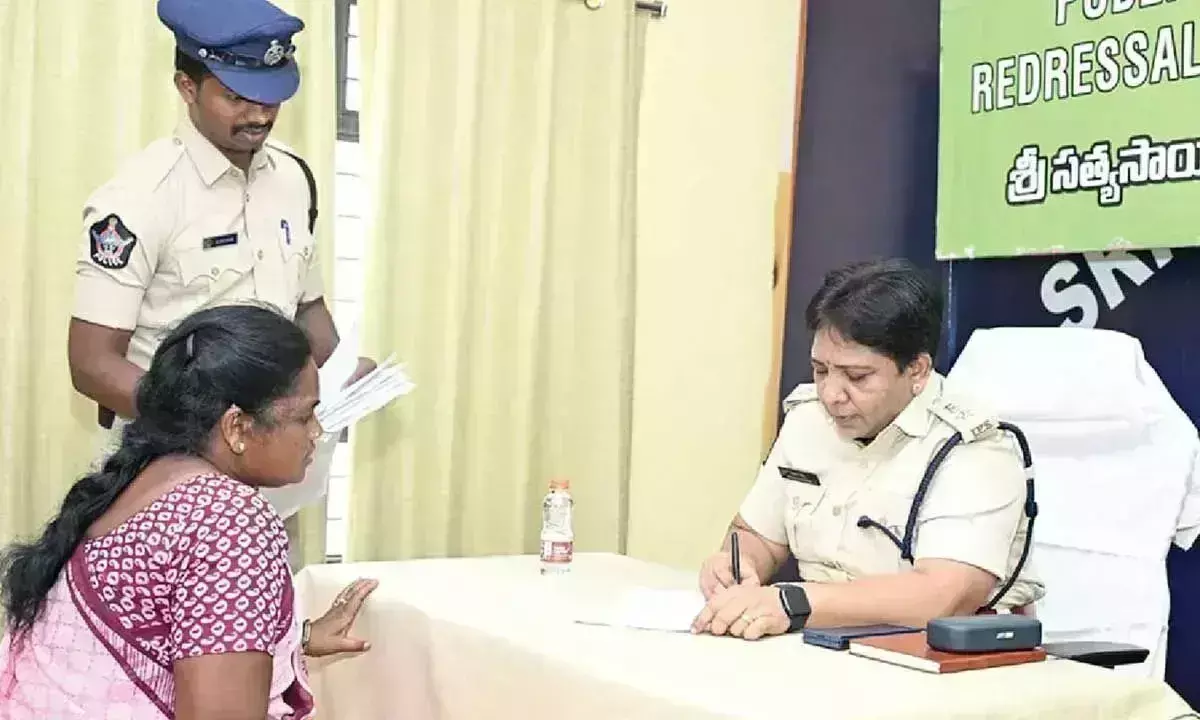 Andhra: सार्वजनिक याचिकाओं का त्वरित एवं विधिसम्मत समाधान प्राथमिकता