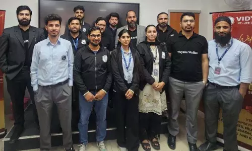 PW ने श्रीनगर में दूसरे तकनीक-सक्षम ऑफ़लाइन विद्यापीठ केंद्र का उद्घाटन किया