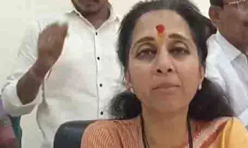 सुप्रिया सुले ने LPG सिलेंडर की कीमतों में बढ़ोतरी को लेकर केंद्र की आलोचना की सुप्रिया सुले ने LPG सिलेंडर की कीमतों में बढ़ोतरी को लेकर केंद्र की आलोचना की