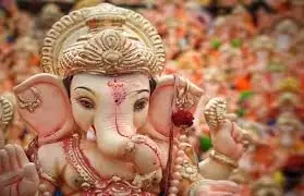 धर्म: सफलता और समृद्धि का वरदान पाने के लिए आज करे भगवान गणेश की पूजा,जाने पूजा विधि, सामग्री, मंत्र जाप और उपाय धर्म: सफलता और समृद्धि का वरदान पाने के लिए आज करे भगवान गणेश की पूजा,जाने पूजा विधि, सामग्री, मंत्र जाप और उपाय
