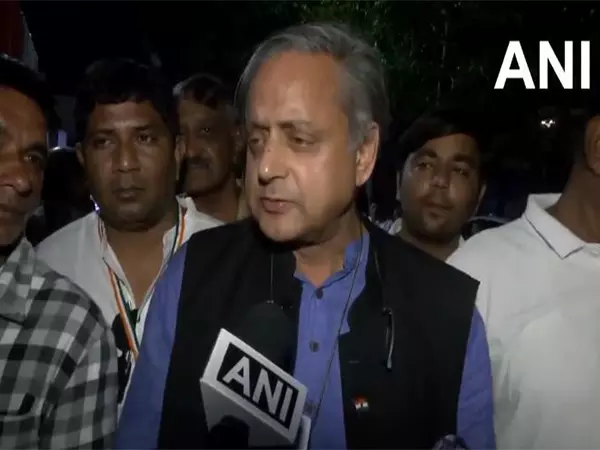 टैरिफ ने पूरी दुनिया को हिलाकर रख दिया है: कांग्रेस सांसद Shashi Tharoor टैरिफ ने पूरी दुनिया को हिलाकर रख दिया है: कांग्रेस सांसद Shashi Tharoor