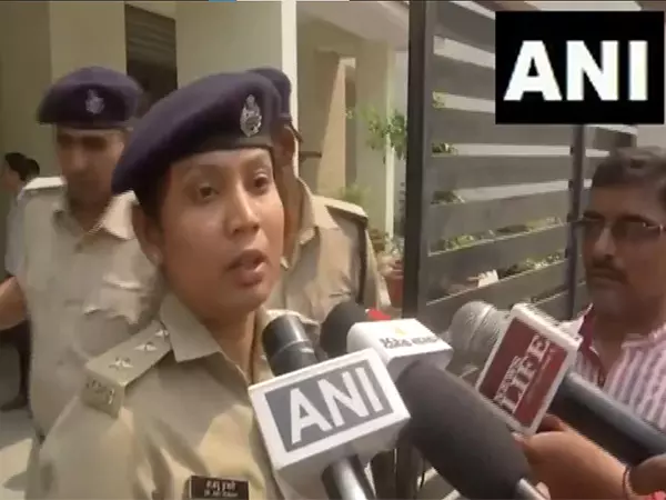 पटना में CRPF जवान की मौत; पुलिस को आत्महत्या का संदेह पटना में CRPF जवान की मौत; पुलिस को आत्महत्या का संदेह