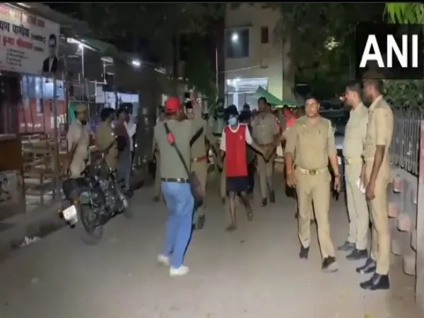 Varanasi गैंगरेप मामले में 9 आरोपियों को न्यायिक हिरासत में भेजा गया Varanasi गैंगरेप मामले में 9 आरोपियों को न्यायिक हिरासत में भेजा गया