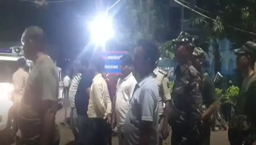 जंगल में मुठभेड़: कुख्यात नक्सली ढेर, 11 संगीन मामले थे दर्ज जंगल में मुठभेड़: कुख्यात नक्सली ढेर, 11 संगीन मामले थे दर्ज
