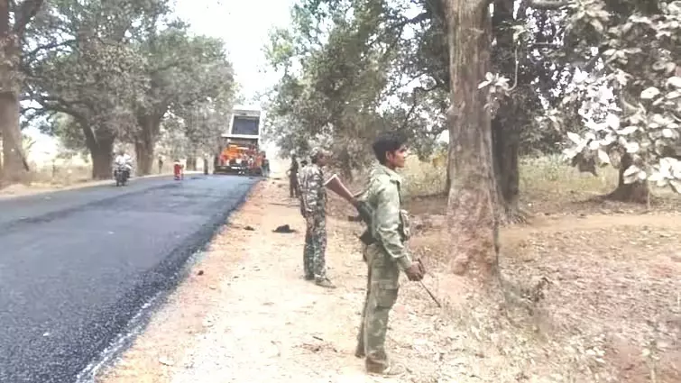 कभी था नक्सलगढ़, अब बन रहा विकास का गढ़ कभी था नक्सलगढ़, अब बन रहा विकास का गढ़