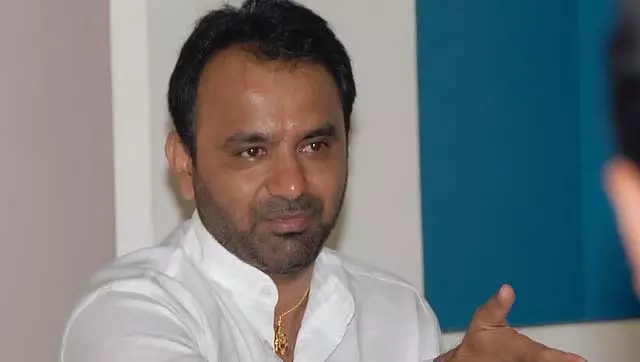 अवैध शराब बिक्री के खिलाफ जानकारी और दस्तावेज उपलब्ध कराकर कार्रवाई करूंगा: Minister Santosh Lad अवैध शराब बिक्री के खिलाफ जानकारी और दस्तावेज उपलब्ध कराकर कार्रवाई करूंगा: Minister Santosh Lad