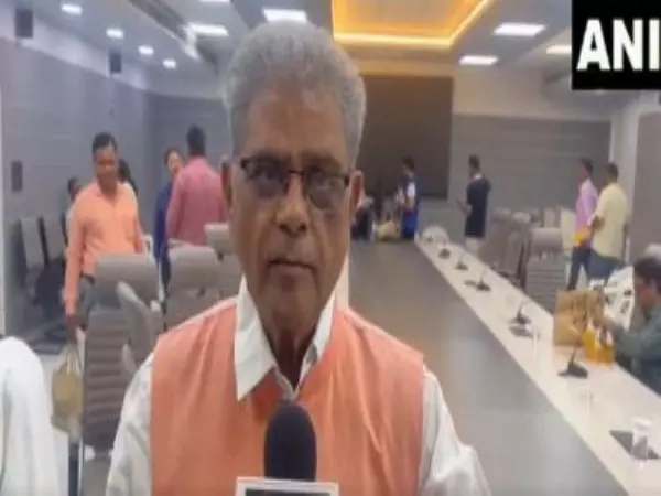 भीषण गर्मी के बीच वन और जानवरों की सुरक्षा के लिए UP में एक महीने तक चलेगा अभियान भीषण गर्मी के बीच वन और जानवरों की सुरक्षा के लिए UP में एक महीने तक चलेगा अभियान