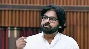 सिंगापुर के स्कूल में आग लगने से पवन कल्याण का बेटा घायल सिंगापुर के स्कूल में आग लगने से पवन कल्याण का बेटा घायल