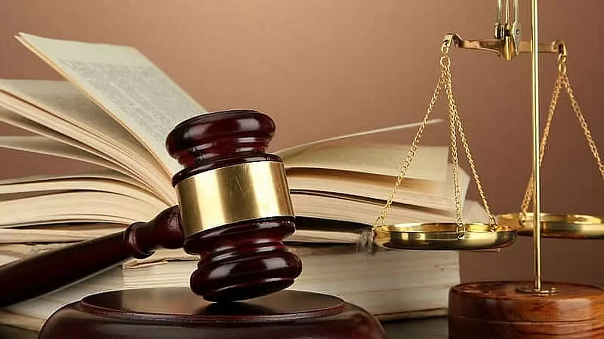 नाबालिग लड़की से बलात्कार, आरोपी को 20 साल का कठोर कारावास नाबालिग लड़की से बलात्कार, आरोपी को 20 साल का कठोर कारावास