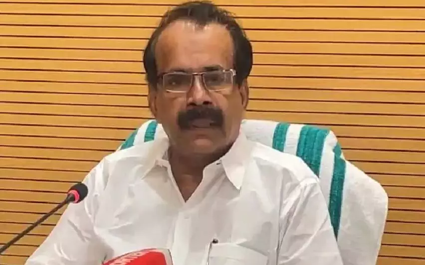जॉर्ज कुरियन ने मलप्पुरम पर SNDP नेता की विवादास्पद टिप्पणियों का समर्थन किया जॉर्ज कुरियन ने मलप्पुरम पर SNDP नेता की विवादास्पद टिप्पणियों का समर्थन किया