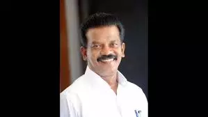 Karuvannur बैंक घोटाला ईडी ने सांसद के राधाकृष्णन से 8 घंटे तक पूछताछ की Karuvannur बैंक घोटाला ईडी ने सांसद के राधाकृष्णन से 8 घंटे तक पूछताछ की