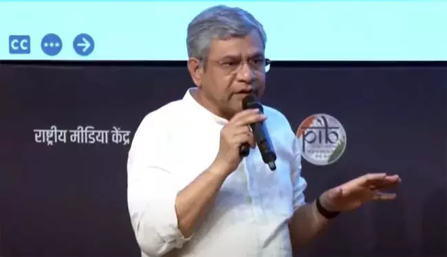 तिरुपति-पाकला-काटपाडी के बीच 104 किलोमीटर के दोहरीकरण कार्य को मंजूरी दे दी : केंद्रीय रेल मंत्री तिरुपति-पाकला-काटपाडी के बीच 104 किलोमीटर के दोहरीकरण कार्य को मंजूरी दे दी : केंद्रीय रेल मंत्री
