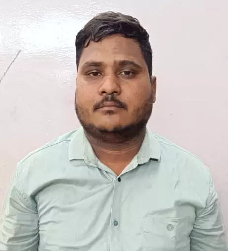 रावांभाठा में रास्ता रोककर हत्या की कोशिश, बदमाश गिरफ्तार रावांभाठा में रास्ता रोककर हत्या की कोशिश, बदमाश गिरफ्तार