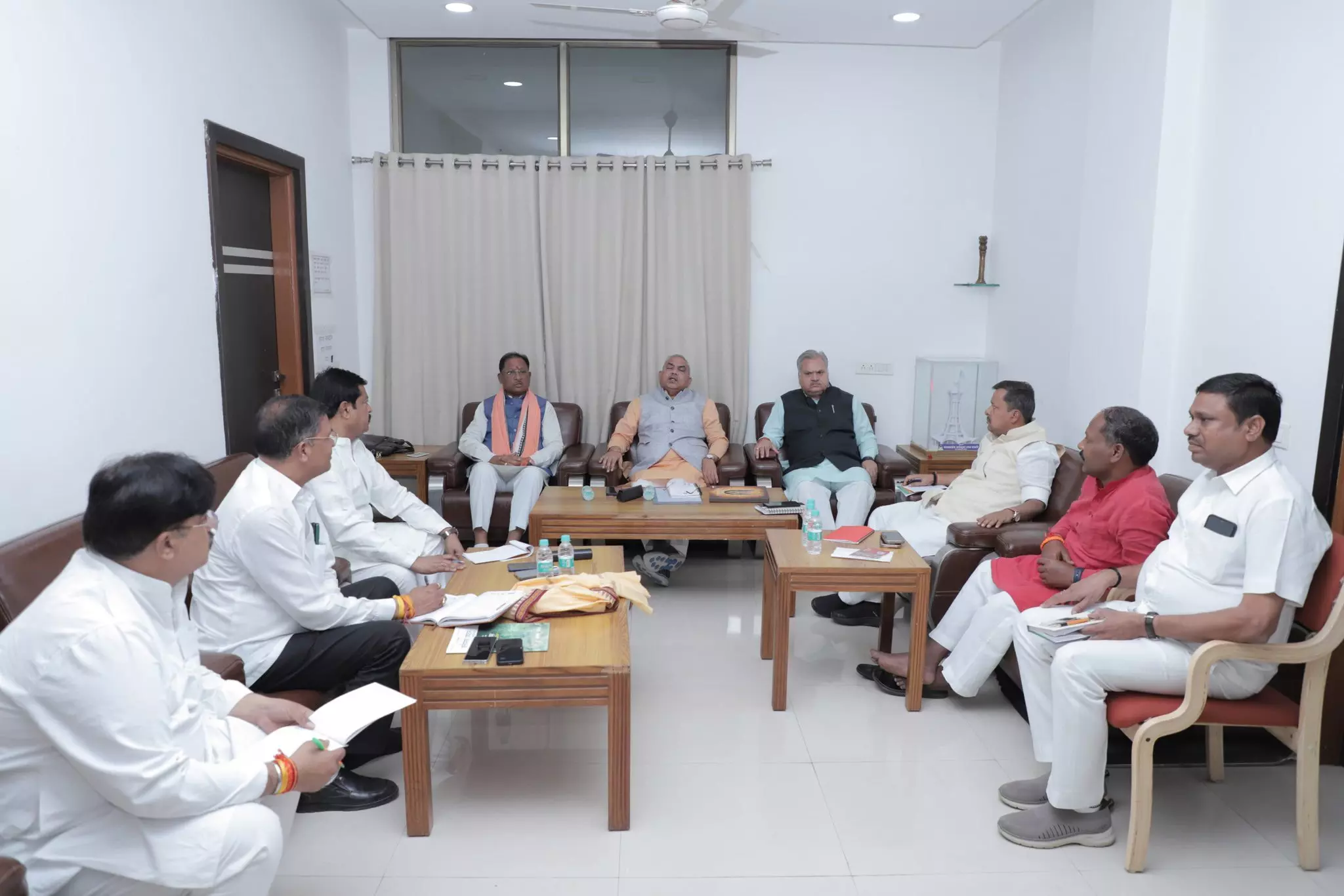 रमन सिंह से मुलाकात करेंगे नितिन नबीन रमन सिंह से मुलाकात करेंगे नितिन नबीन