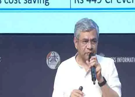 कैबिनेट ने 1878.31 करोड़ रुपये की लागत से 6-लेन वाले एक्सेस-नियंत्रित जीरकपुर बाईपास के निर्माण को दी मंजूरी कैबिनेट ने 1878.31 करोड़ रुपये की लागत से 6-लेन वाले एक्सेस-नियंत्रित जीरकपुर बाईपास के निर्माण को दी मंजूरी