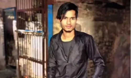 बहन को हिन्दू लड़के से हुआ प्यार, भनक लगते ही भाइयों ने खेला खूनी खेल बहन को हिन्दू लड़के से हुआ प्यार, भनक लगते ही भाइयों ने खेला खूनी खेल