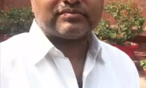 कार्ति चिदंबरम ने कहा, मेरे पिता ठीक हैं, डॉक्टर उनकी जांच कर रहे कार्ति चिदंबरम ने कहा, मेरे पिता ठीक हैं, डॉक्टर उनकी जांच कर रहे