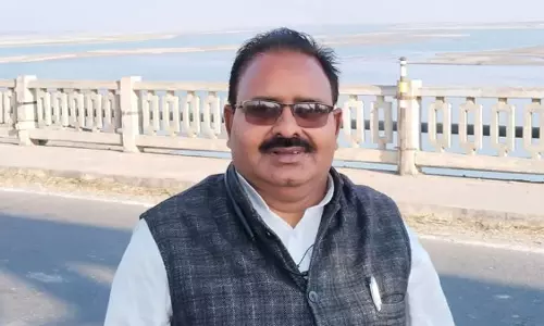 Kushinagar: कॉलेज में मुस्लिम टीचर द्वारा घिनौनी हरकत करने का मामला सामने आया Kushinagar: कॉलेज में मुस्लिम टीचर द्वारा घिनौनी हरकत करने का मामला सामने आया