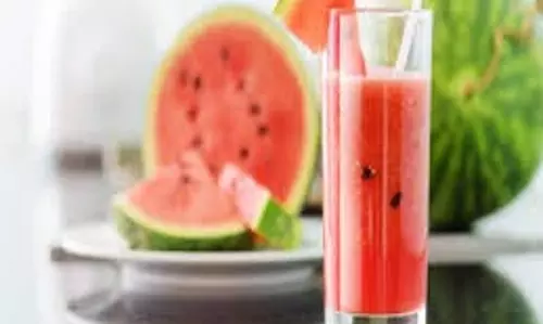 Watermelon Recipes: सलाद के अलावा तरबूज से तैयार करें ये डिशेज Watermelon Recipes: सलाद के अलावा तरबूज से तैयार करें ये डिशेज