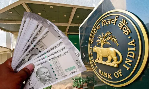 RBI ने रेपो रेट में कटौती का किया ऐलान, सस्ते होंगे लोन और कम होगी आपकी EMI RBI ने रेपो रेट में कटौती का किया ऐलान, सस्ते होंगे लोन और कम होगी आपकी EMI