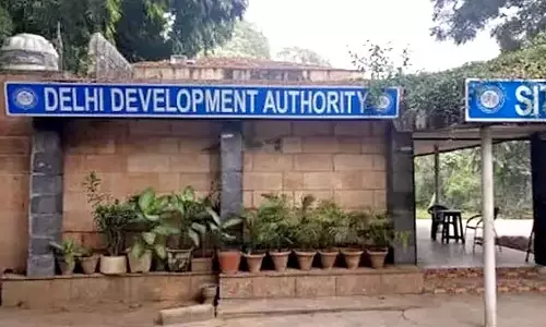 दिल्ली के उपराज्यपाल ने DDAअधिकारियों के खिलाफ FIR और निलंबन का आदेश दिया